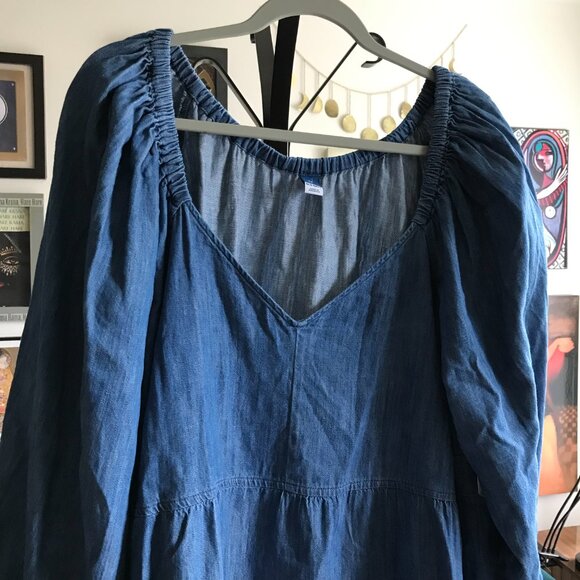 OLD NAVY size 3X Chambray Blue Denim Tiered Peasant Top Boho Bohemian NWT - Picture 2 of 5